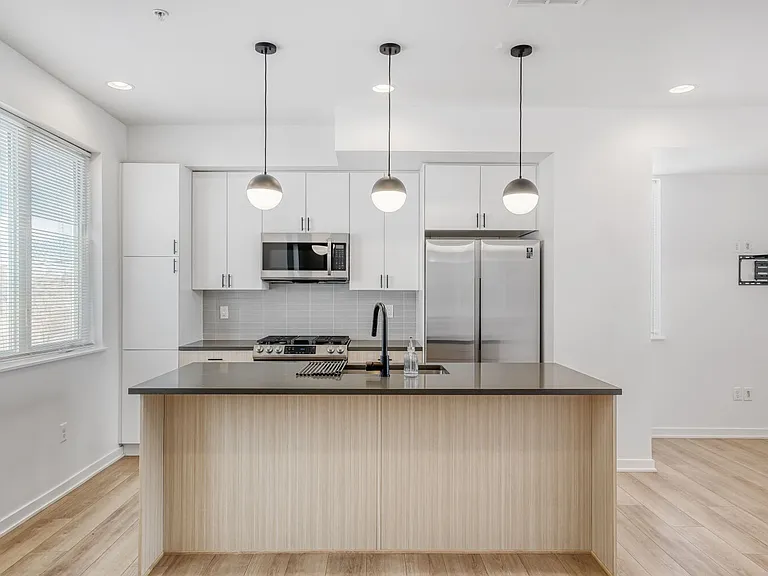 3101 W 47th Ave #19 — Photo 3