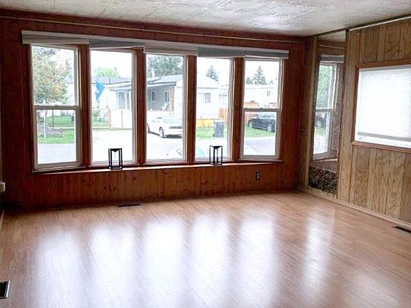 4th image of 5344 76th St #74