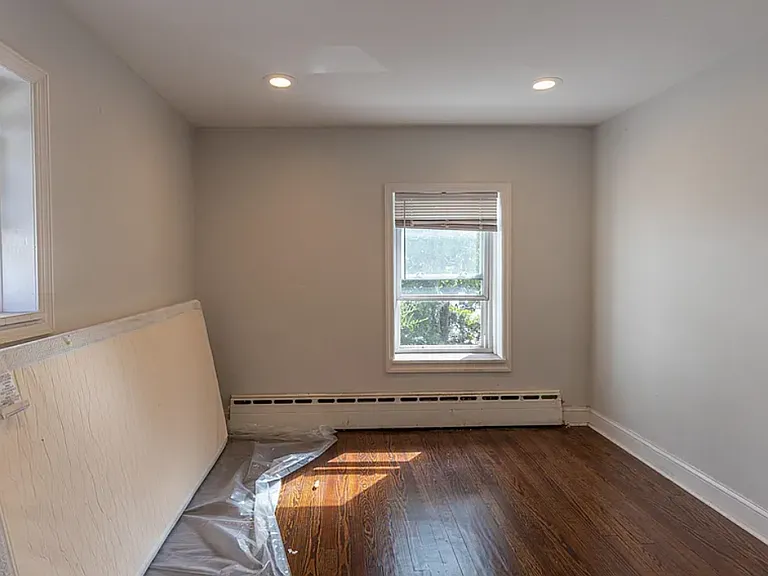 208 Terrace Ave #2 — Photo 7
