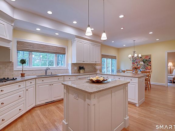 5th image of 37 Hanover Fields Road