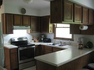 2141 Aspen Ln, Plover, WI 54467