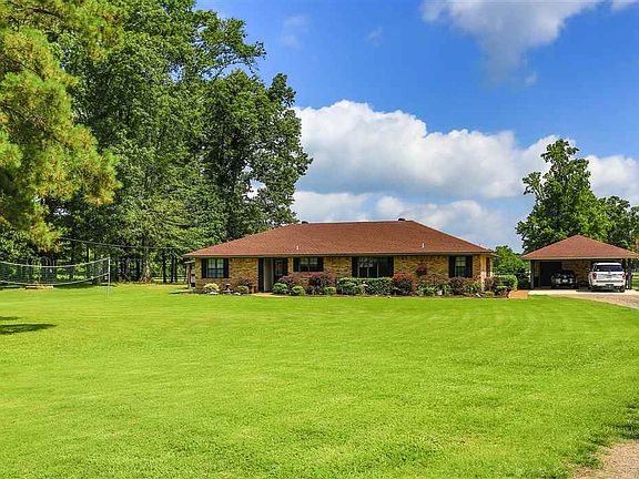 2nd image of 1301 County Road 3150
