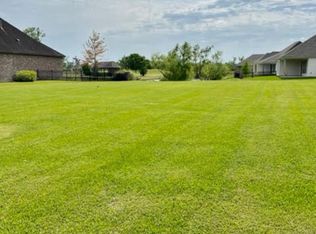 6038 Cypress Point Ln, Gonzales, LA 70737