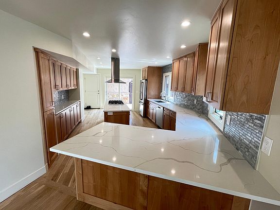 4th image of 2338A Tahoe Dr
