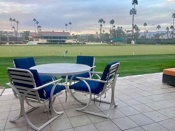 Center court of croquet.