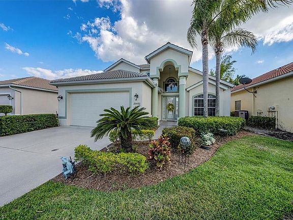 3rd image of 28430 Hidden Lake Dr
