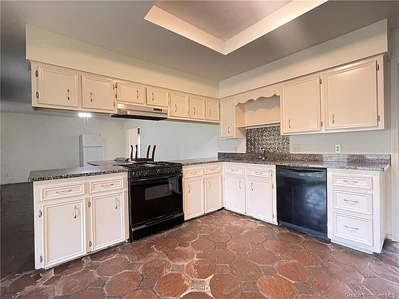 5th image of 3740 Kirkman St