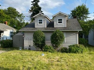 1208 Windermere Dr, Willoughby, OH 44094