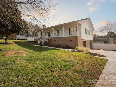 104 Vista Dr, Davidson, NC, 28036