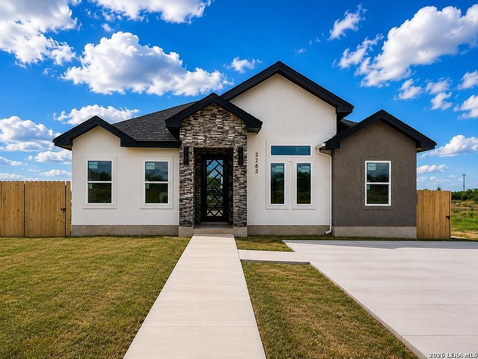 1st image of 2263 Rio Sabinas Dr.