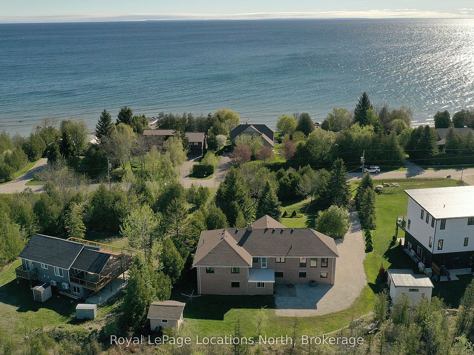1st image of 252 Lakeshore Rd N