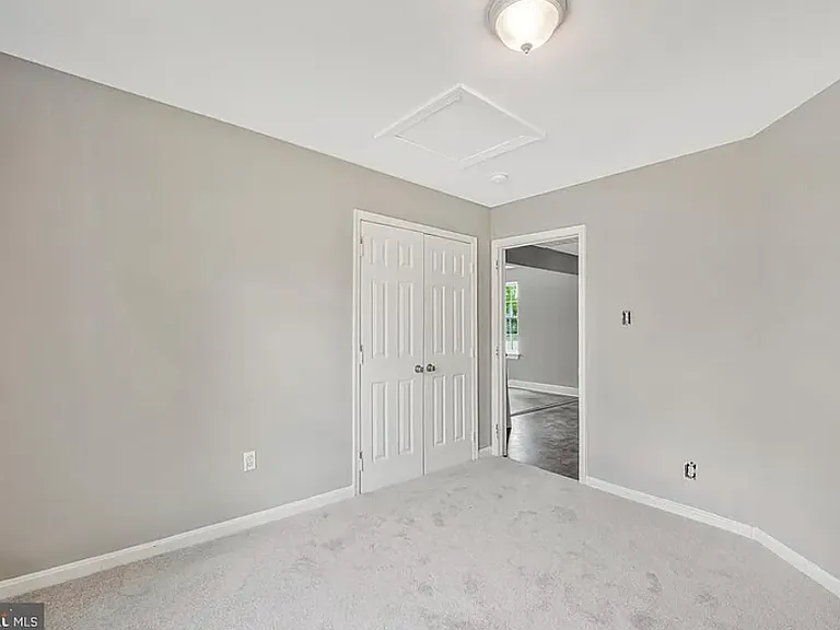 7508 Columbia Ave — Photo 12