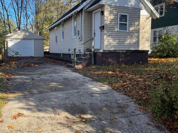 1423 Matilda St NE, Grand Rapids, MI 49503