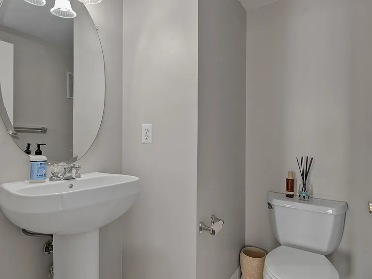 4619 Hummingbird Ln — Photo 12