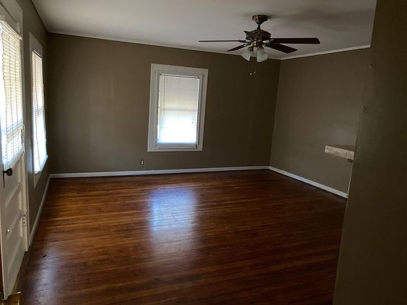 4th image of 30 10th St