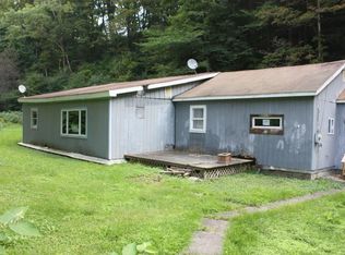 5752 Haights Gulf Rd, Cortland, NY 13045