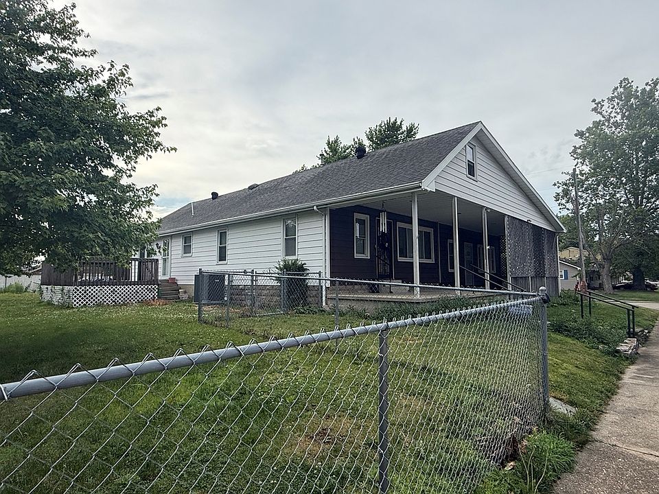 2nd image of 519 N Monroe St
