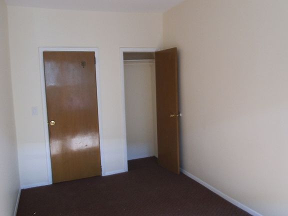 4th image of 11605 Liberty Ave