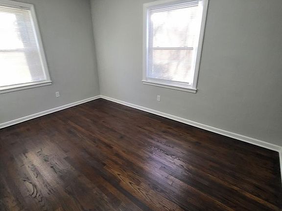 2nd image of 707 S Vassar Ave