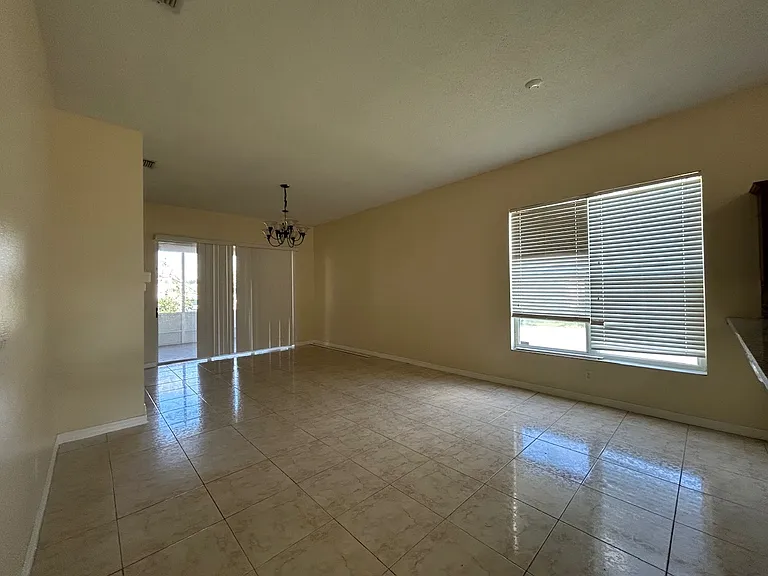 13367 Luxbury Loop — Photo 14