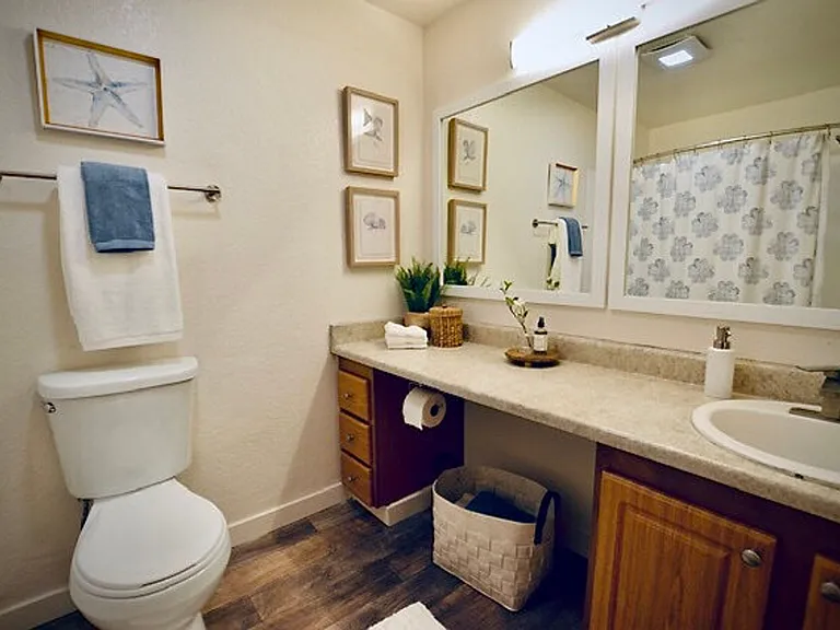 Briarview — Photo 2