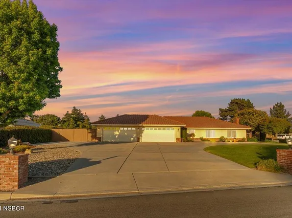 4400 Kapalua Dr, Santa Maria, CA 93455