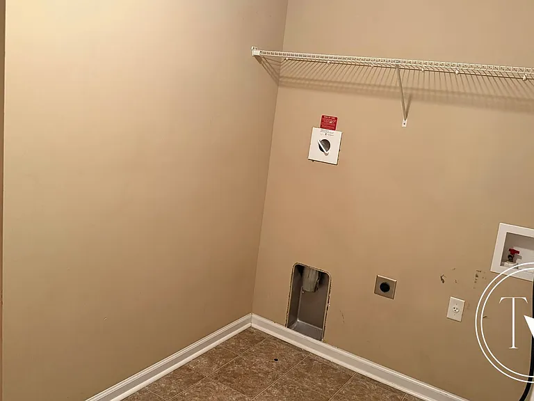 639 Red Oak Ln — Photo 23