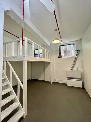 Rented by Carnegie Management Inc | media 3