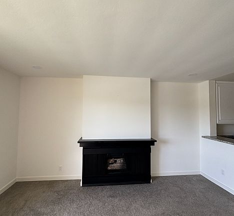 3rd image of 455 S Eliseo Dr