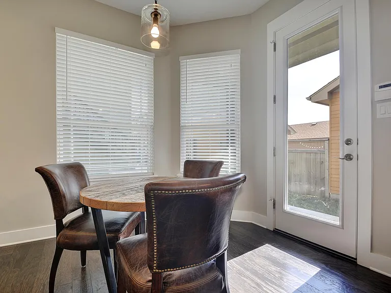 912 Sugaree Ave — Photo 8