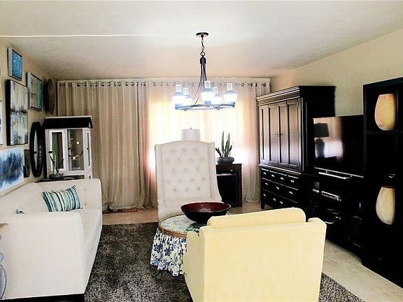2nd image of 357 Joel Blvd APT 111
