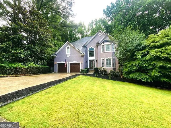 3233 Eagle Watch Dr, Woodstock, GA 30189