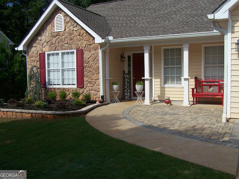 1st image of 526 Wyntuck Dr