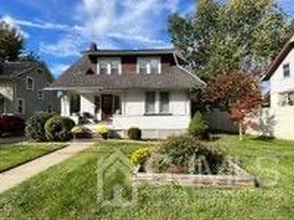 238-238 Walnut St, Dunellen, NJ 08812