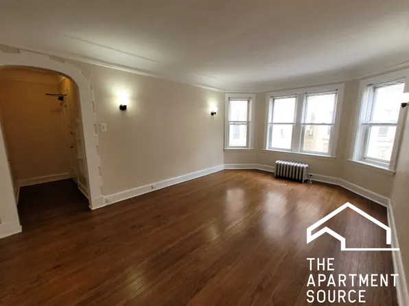 1804 W Farwell Ave APT 2D, Chicago, IL 60626