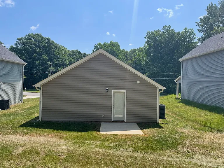 1919 Sheldon Rd — Photo 13