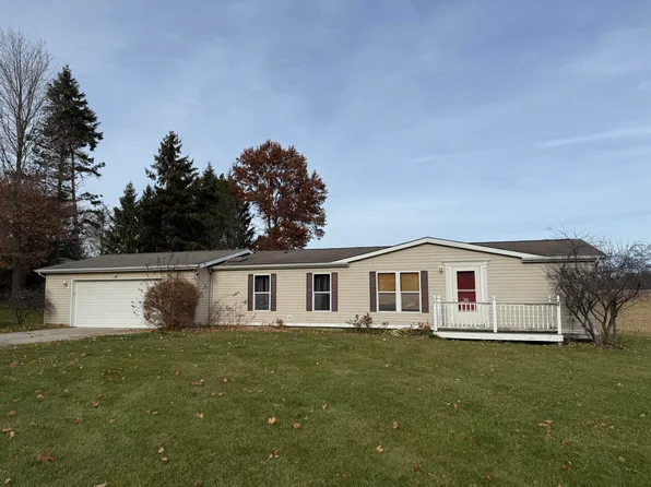 10894 W Grand River Ave, Lowell, MI 49331
