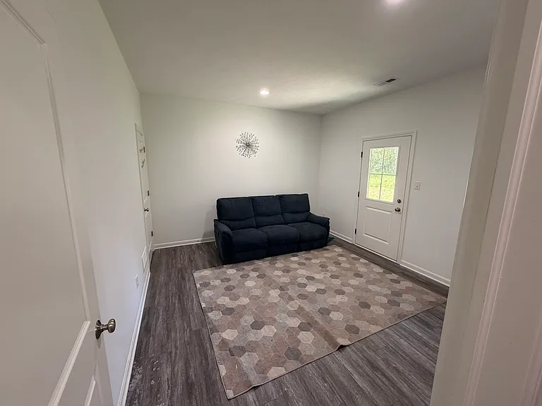 310 Thurgood Dr — Photo 7