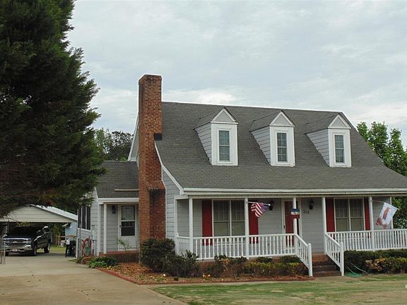 2nd image of 204 William Dr