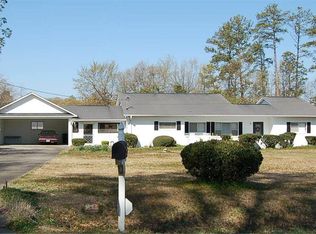 401 Collins Ave, Centerville, GA 31028