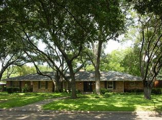 4305 Bobbitt Dr, Dallas, TX 75229