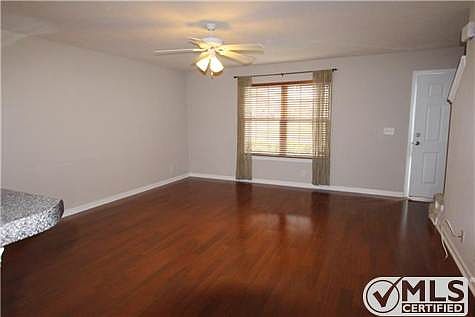 2nd image of 3059 London View Dr #3059