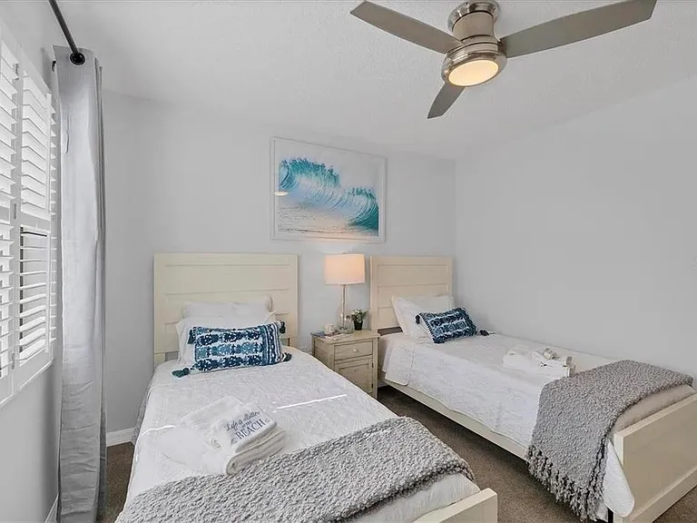 1640 Stickney Point Rd #40-101 — Photo 16