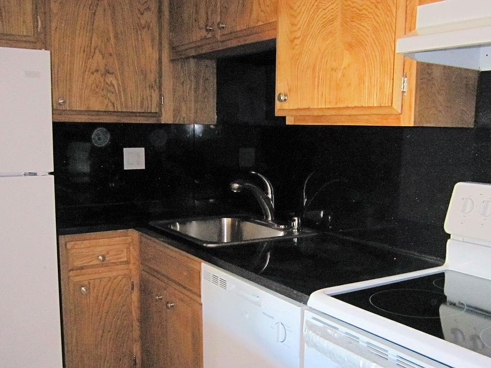 1st image of 1133 Alameda De Las Pulgas #4