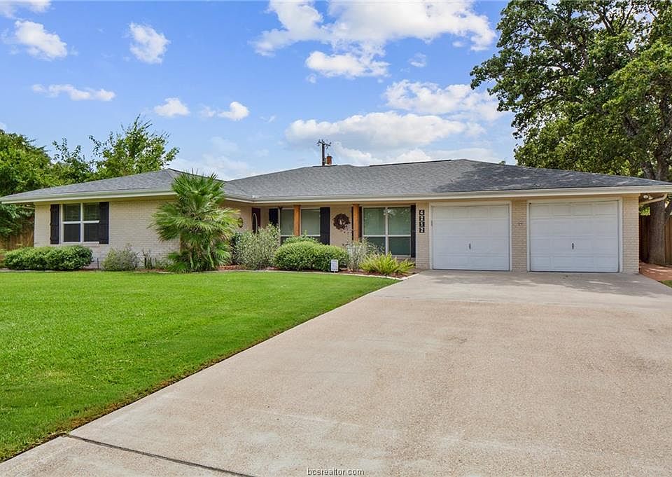 1st image of 4212 Maywood Dr