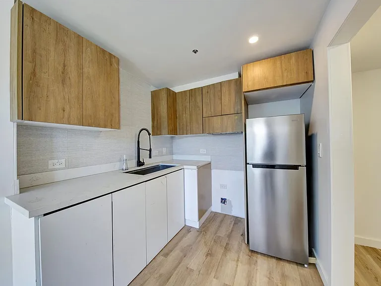 3064 Imperial Ave — Photo 24