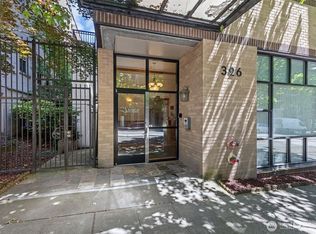 326 Queen Anne Ave N APT 502, Seattle, WA 98109