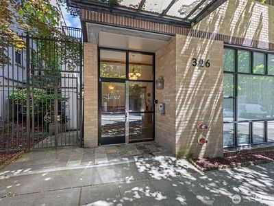 326 Queen Anne Avenue N #502, Seattle, WA, 98109