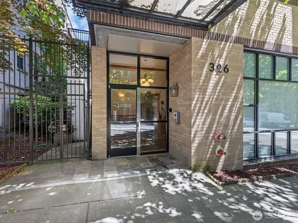 326 Queen Anne Avenue N #502, Seattle, WA 98109