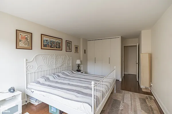 Rented by Brown Harris Stevens | media 9